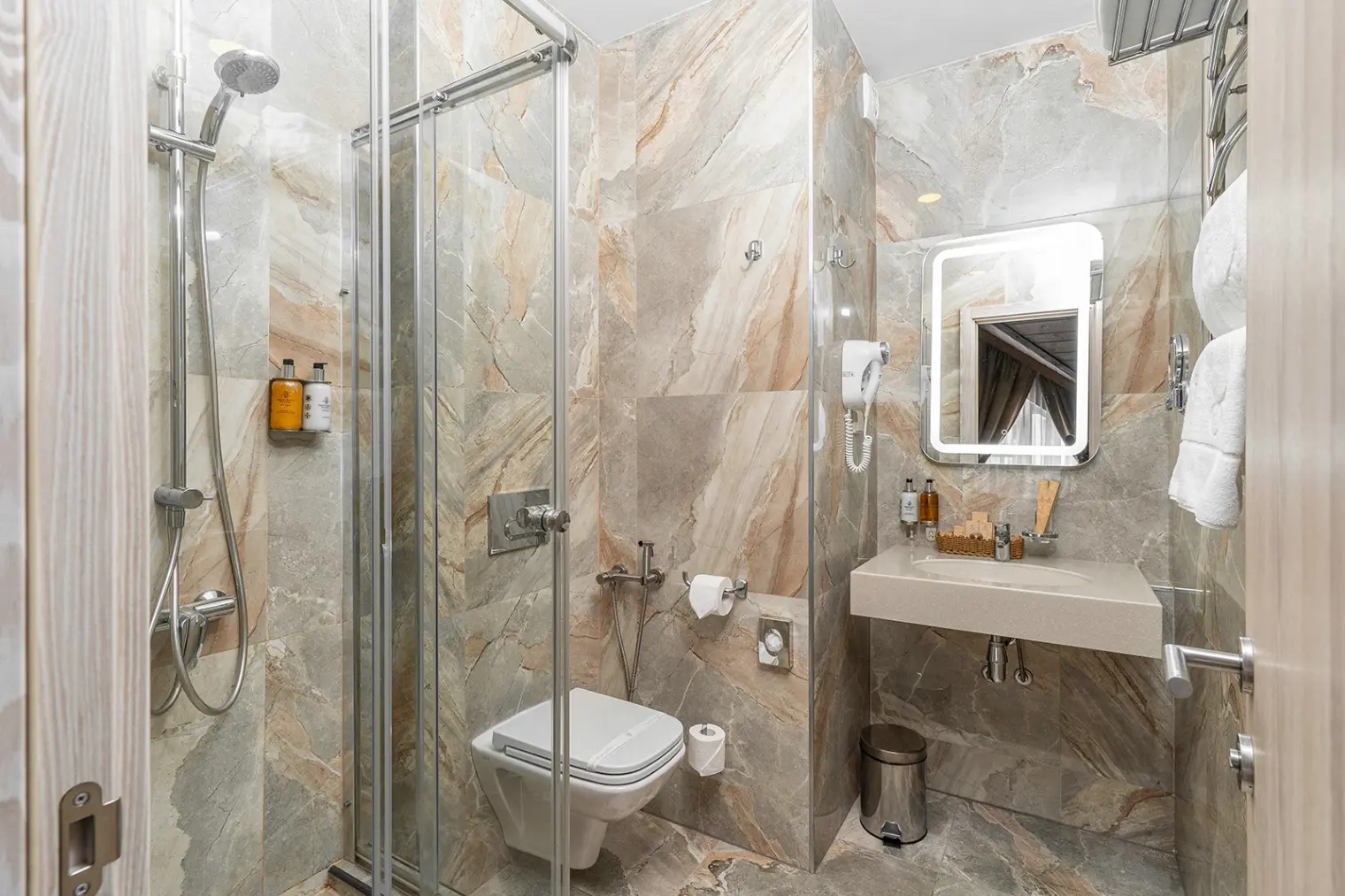 Семейный Luxe с двумя спальнями в Arkhyz Royal Resort & SPA — фотография 7