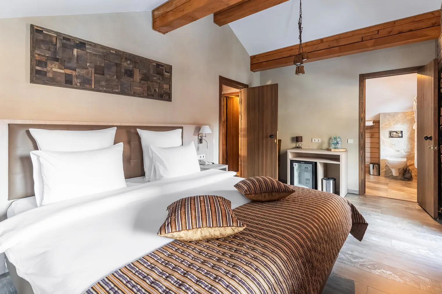 Двухэтажное шале в Arkhyz Royal Resort & SPA — фотография 6