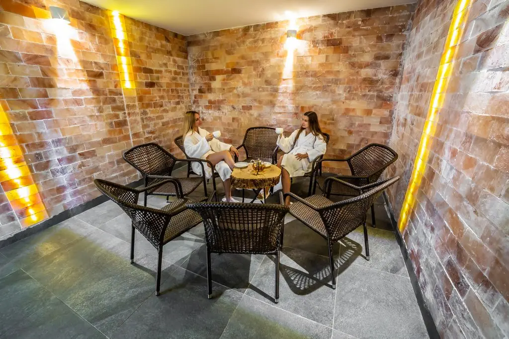 Массаж и соляная комната — Arkhyz Royal Resort & SPA — фотография 8